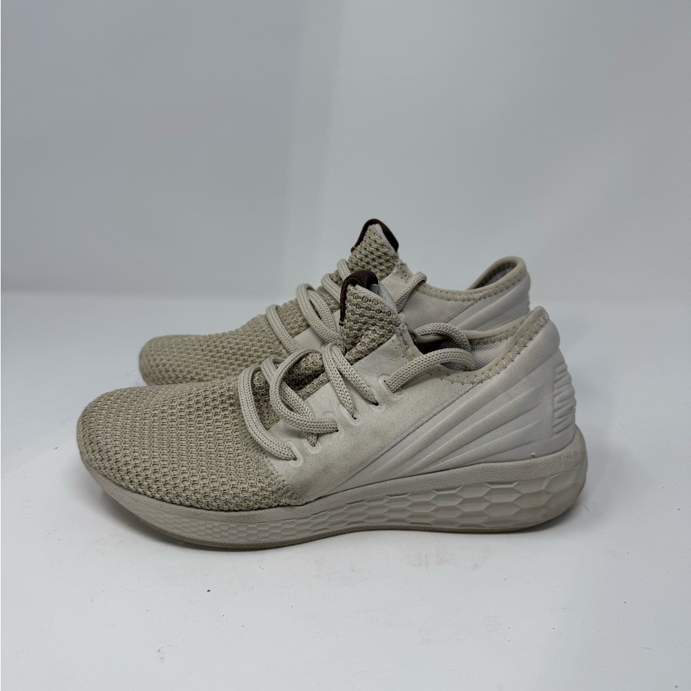 New Balance Fresh Foam Cruz Decon V2 running shoes Sz 7 (VRSWFJ)